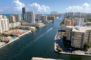 BeachWalk 1B 1B Incredible View apartment 14 A